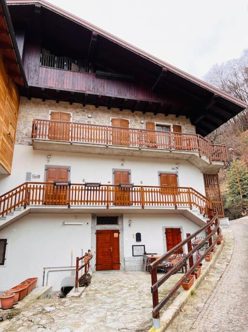 Casa Mario Apartment Riva del Garda Bagian luar foto