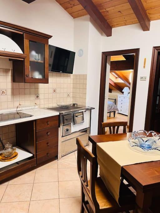 Casa Mario Apartment Riva del Garda Bagian luar foto